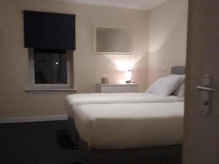 Stonefield Rooms High Blantyre Room photo