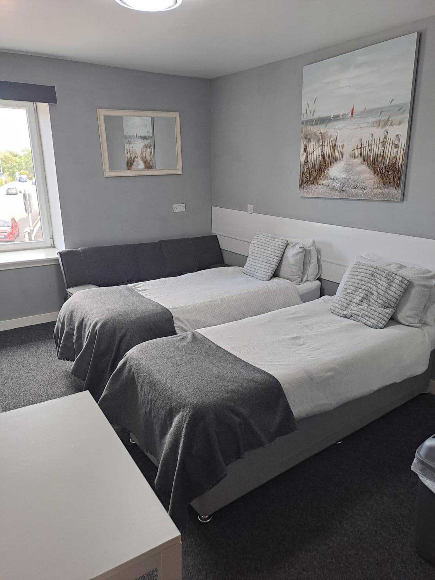 Stonefield Rooms High Blantyre Room photo